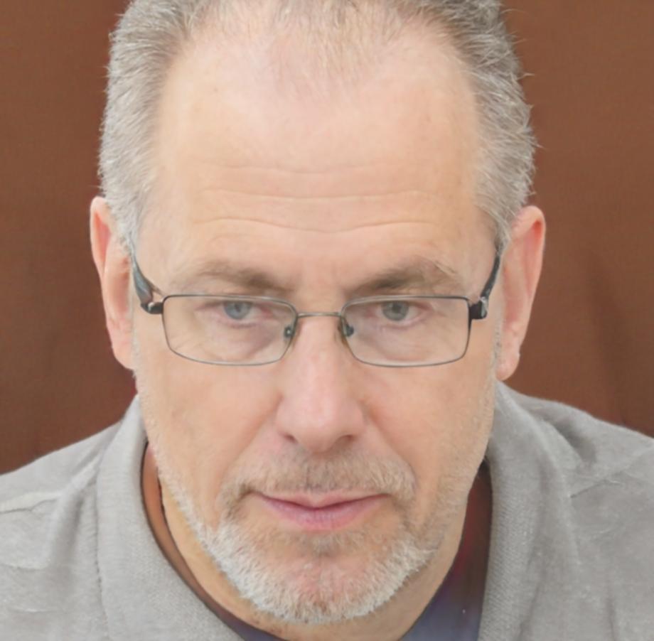 Instructor Radu Ciobanu